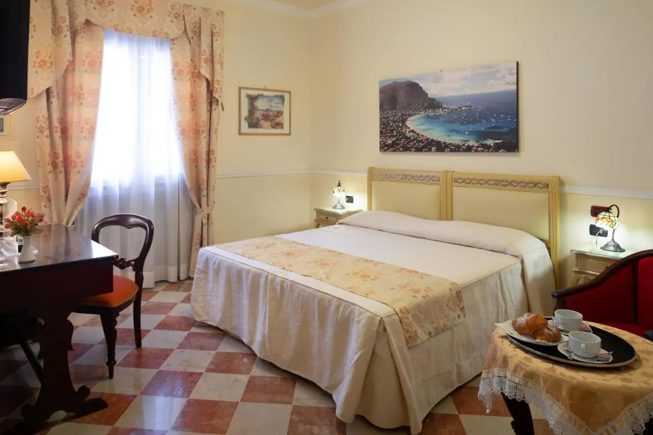 Hotel Trinacria Παλέρμο