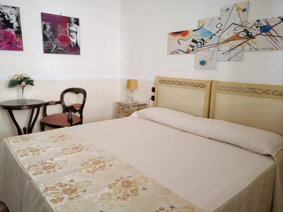 Hotel Trinacria Παλέρμο 3*,