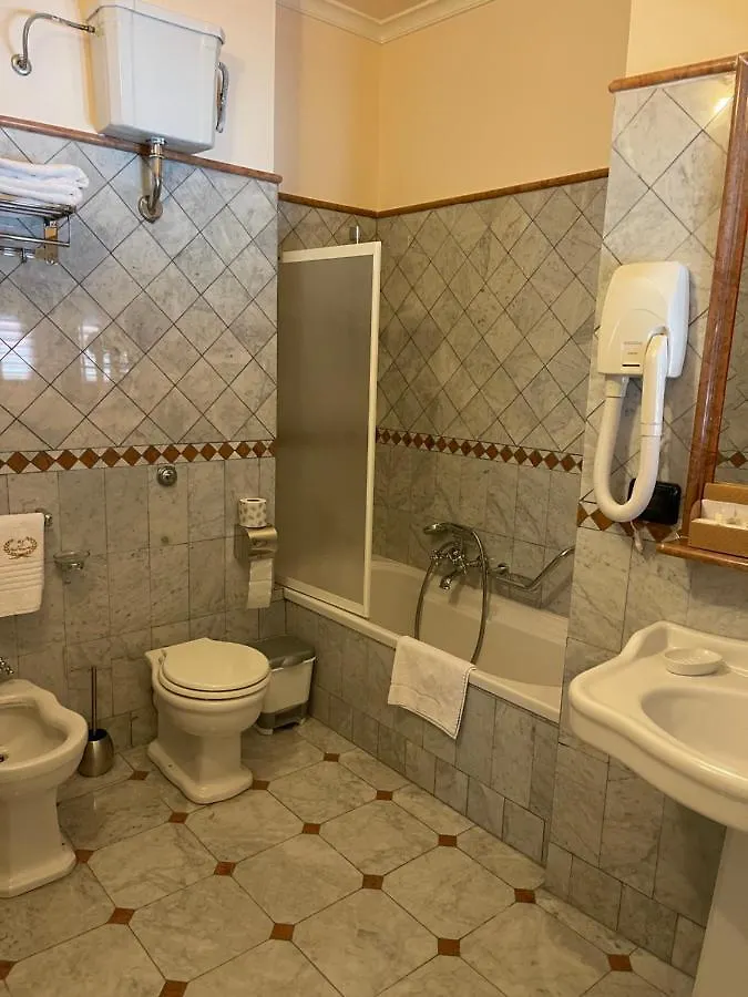 Hotel Trinacria Παλέρμο 3*,