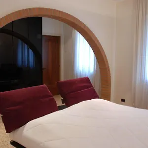 Nocleg ze śniadaniem Locazione Turistica Gioia